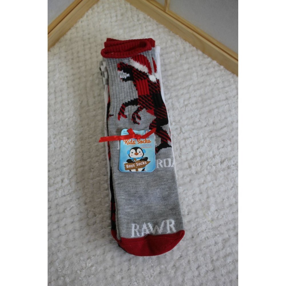 Kids Socks 6 pack of socks 13-4 2 dinosaur socks & 3 holiday socks